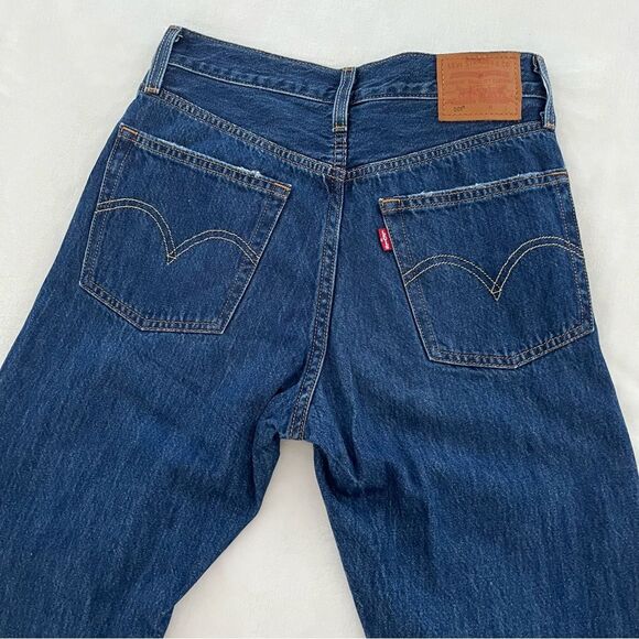 Levi's 501 Crop Straight Leg Distressed Jeans in Market Grammar Wash Sz 25 NWOT - Picture 13 of 14